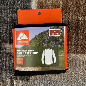 Ozark Trail Men's Black Wool Blend Base Layer Top